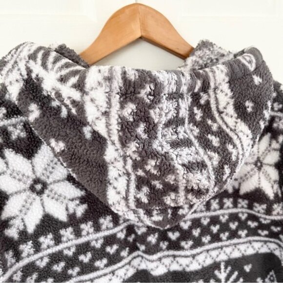 𝅺pajamagram Cozy Hoodie Sweatshirt. Large. - Picture 9 of 9